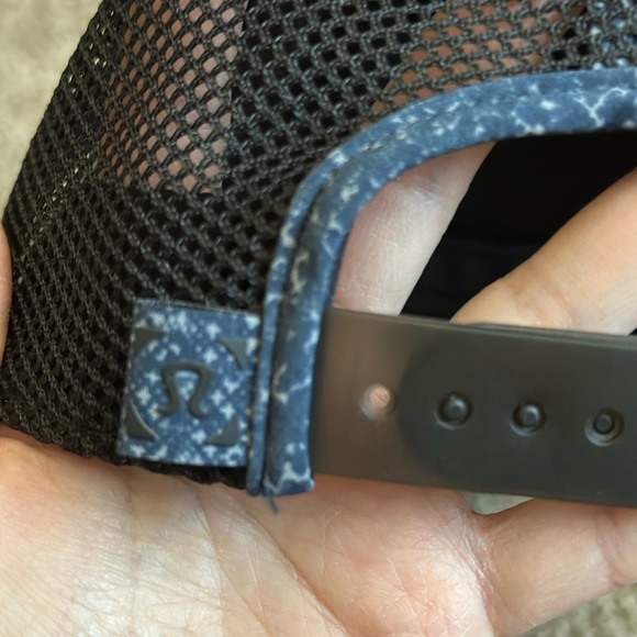 Lululemon Baller Hat - Picture 2 of 4